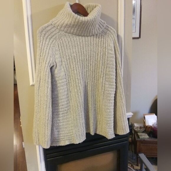 Simply Vera Vera Wang Turtleneck Long Sleeve Sweater Women's Size Small - Picture 5 of 6